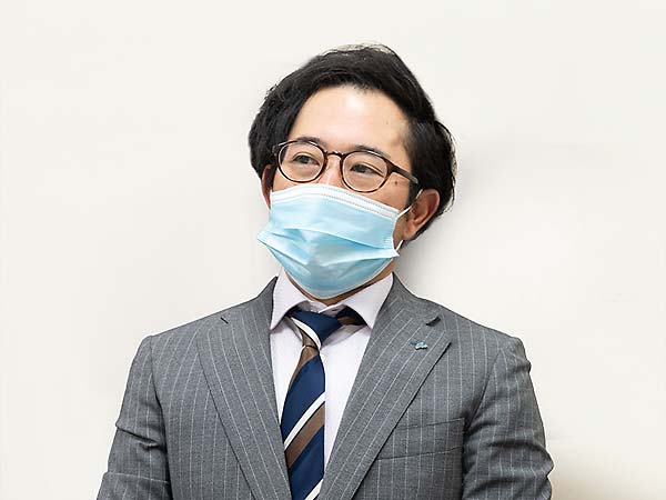 東邦薬品 上曽さん